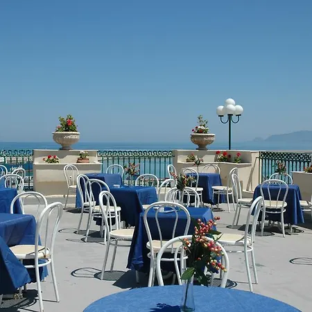 Hotel Grand Delle Terme 4*
